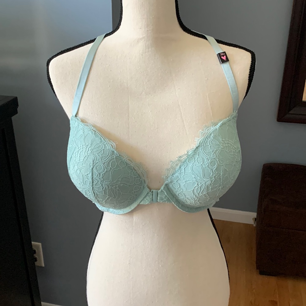 🌸VICTORIAS SECRET VERY SEXY PUSH UP BRA🌸
